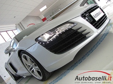 audi r8 autobaselli